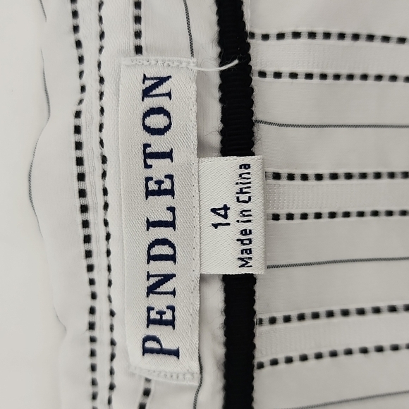 Pendleton Business Casual Button Down Long Sleeve Shirt  Size 14 - Picture 10 of 13